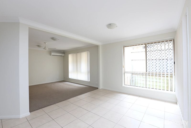 Photo - 18 Latona Street, Warner QLD 4500 - Image 4