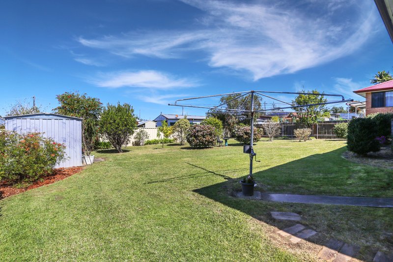 Photo - 18 Lee Street, Bulahdelah NSW 2423 - Image 18