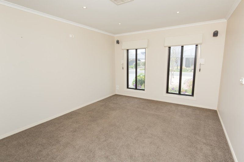 Photo - 18 Leicester Street, Mildura VIC 3500 - Image 6