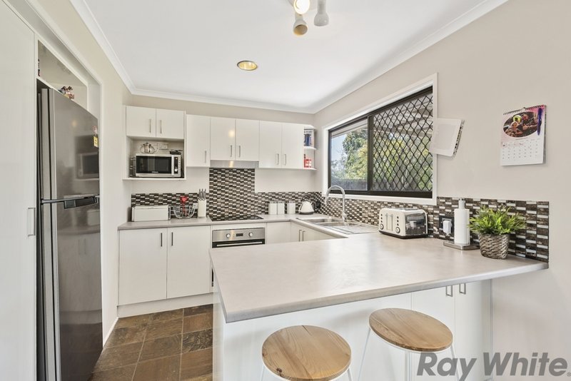 Photo - 18 Leigh Street, Deception Bay QLD 4508 - Image 3