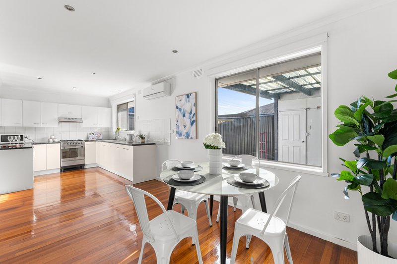 Photo - 1/8 Leila Court, Thomastown VIC 3074 - Image 4