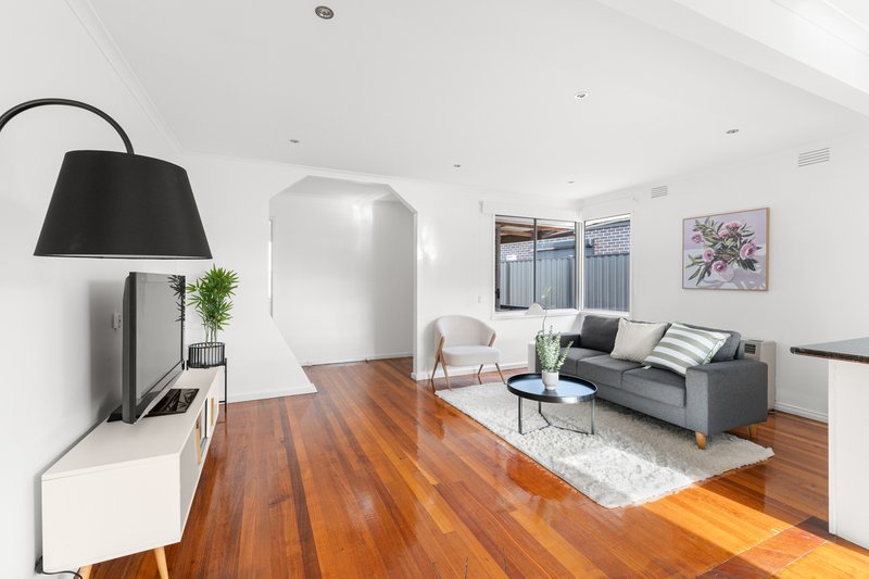 Photo - 1/8 Leila Court, Thomastown VIC 3074 - Image 7