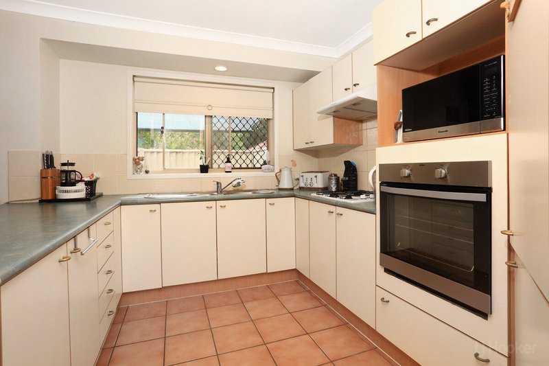 Photo - 18 Leonardo Circuit, Coombabah QLD 4216 - Image 4