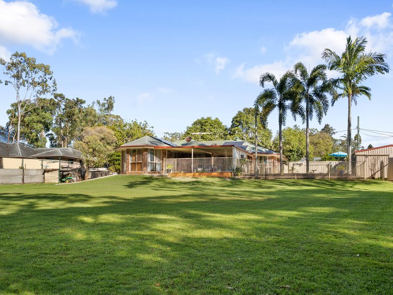 Photo - 18 Levy Road, Elimbah QLD 4516 - Image 2