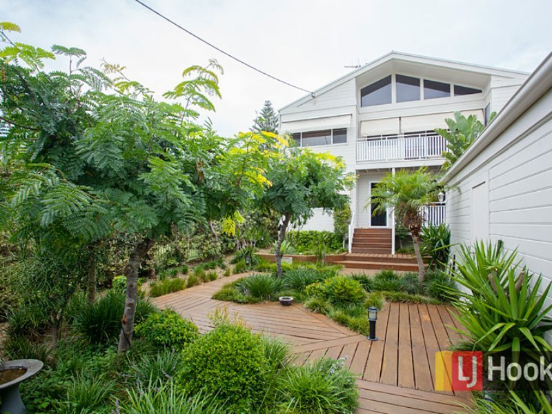 Photo - 18 Lewis Street, Old Bar NSW 2430 - Image 3