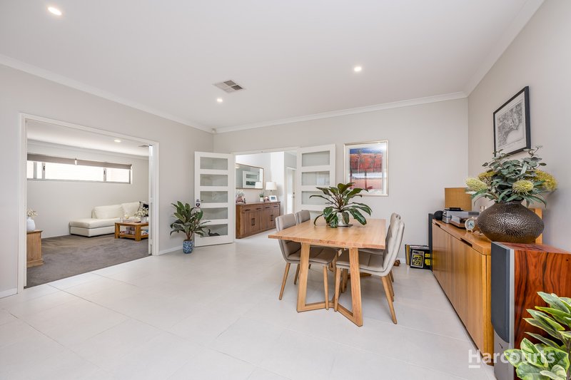 Photo - 18 Lifeboat Road, Jindalee WA 6036 - Image 9