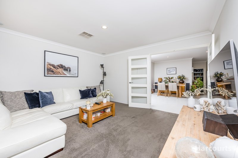 Photo - 18 Lifeboat Road, Jindalee WA 6036 - Image 18