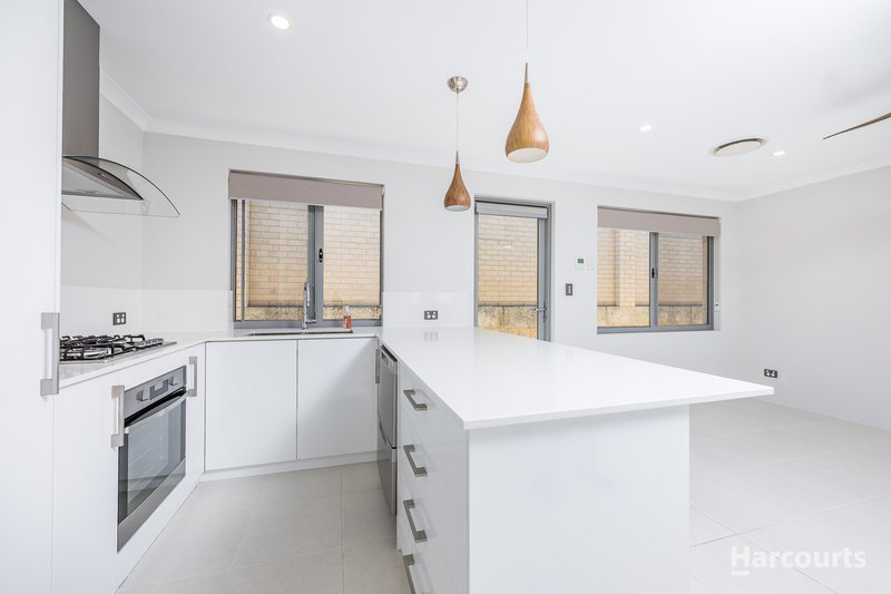 Photo - 18 Lifeboat Road, Jindalee WA 6036 - Image 30