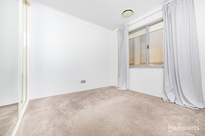 Photo - 18 Lifeboat Road, Jindalee WA 6036 - Image 33