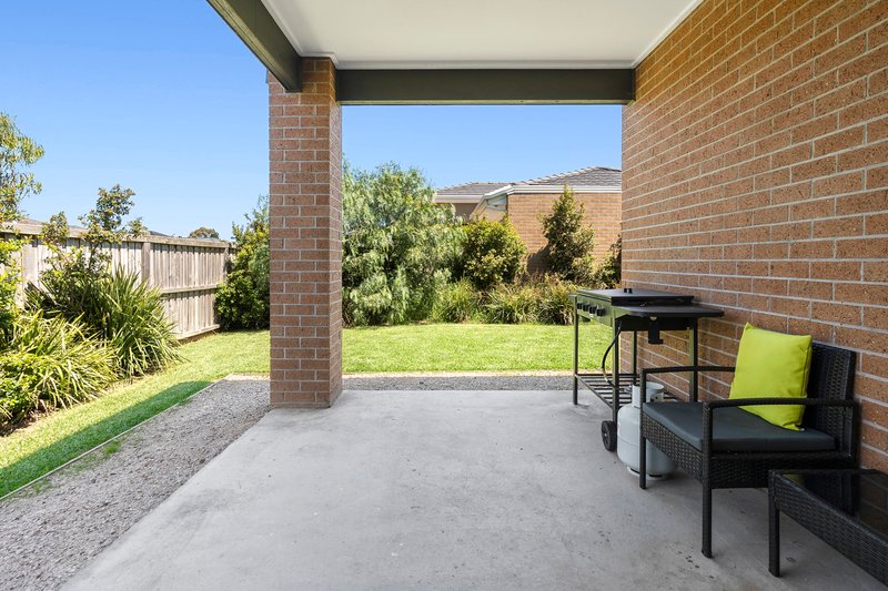 Photo - 18 Lightwood Road, Lara VIC 3212 - Image 8