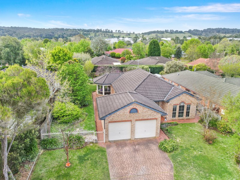 18 Lilac Avenue, Bowral NSW 2576