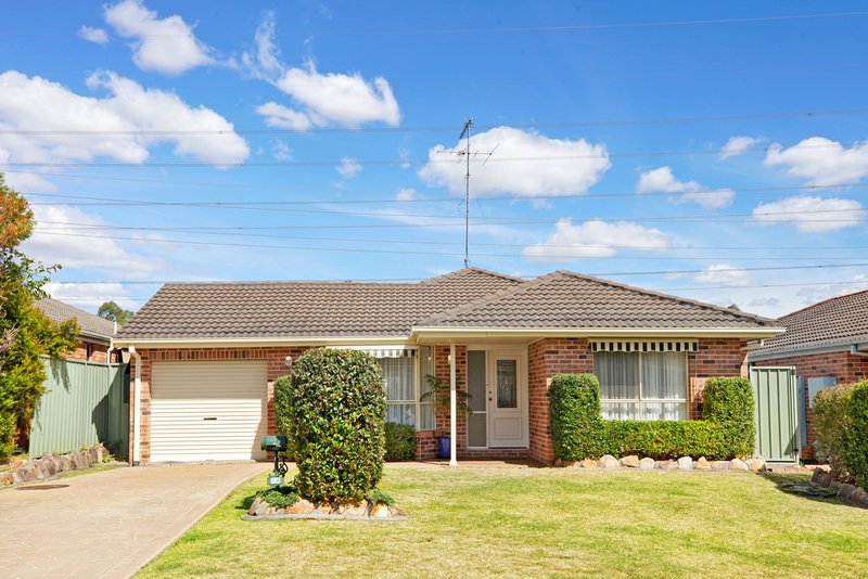 18 Linara Circuit, Glenmore Park NSW 2745