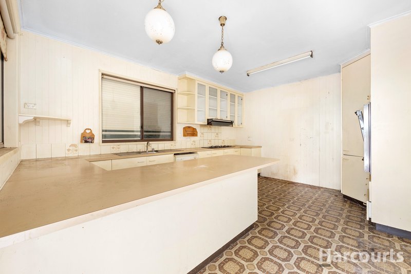 Photo - 18 Lincoln Street, Moe VIC 3825 - Image 7