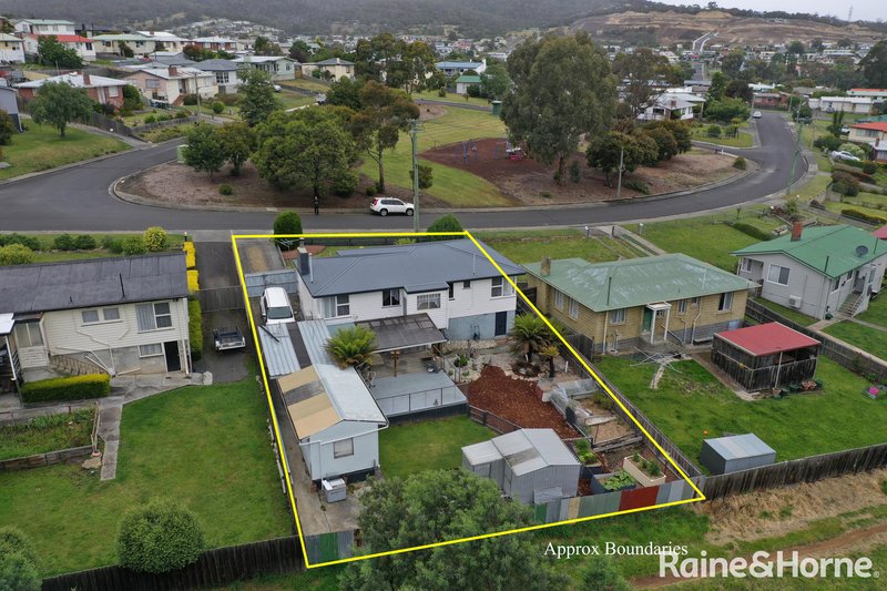 Photo - 18 Linden Road, Risdon Vale TAS 7016 - Image 2