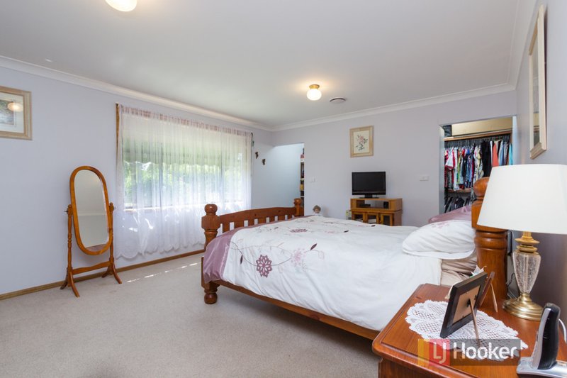 Photo - 18 Lingayen Avenue, Lethbridge Park NSW 2770 - Image 6