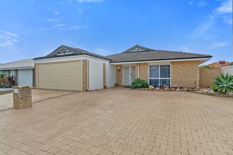 18 Little Green Gardens, Quinns Rocks WA 6030