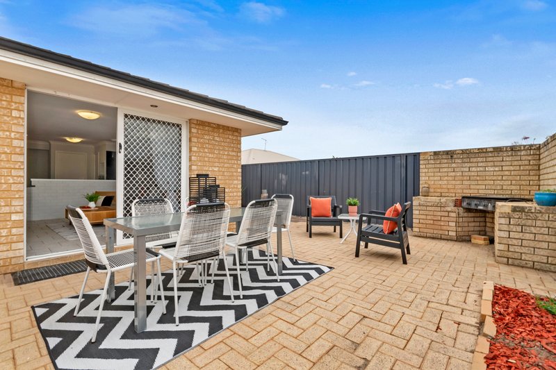 Photo - 18 Little Green Gardens, Quinns Rocks WA 6030 - Image 30