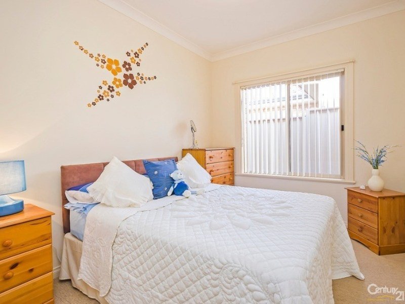 Photo - 18 Little Street, Largs North SA 5016 - Image 10