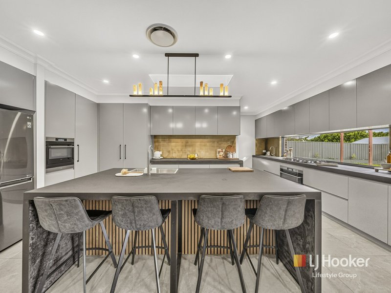 Photo - 18 Littlewood Road, The Oaks NSW 2570 - Image 3