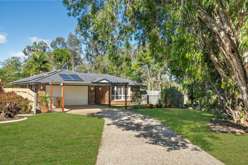 Photo - 18 Lockhart Place, Murrumba Downs QLD 4503 - Image 2