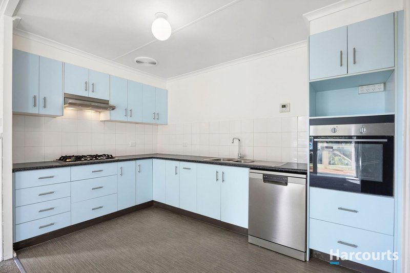 Photo - 18 Loddon Street, Corio VIC 3214 - Image 2