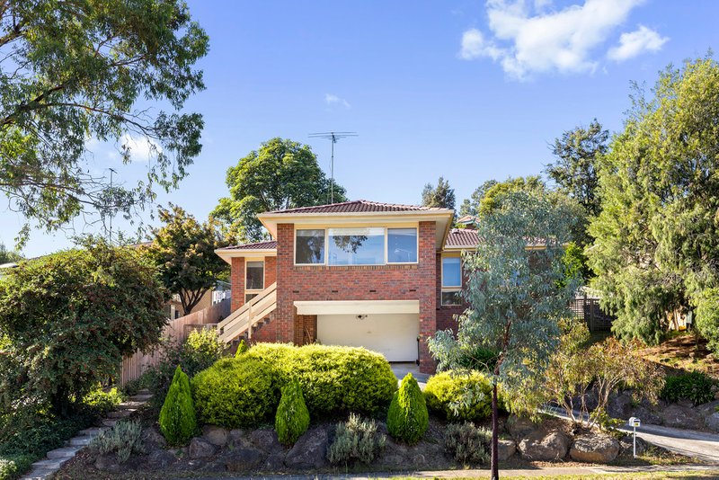 Photo - 18 Long Valley Way, Doncaster East VIC 3109 - Image 7