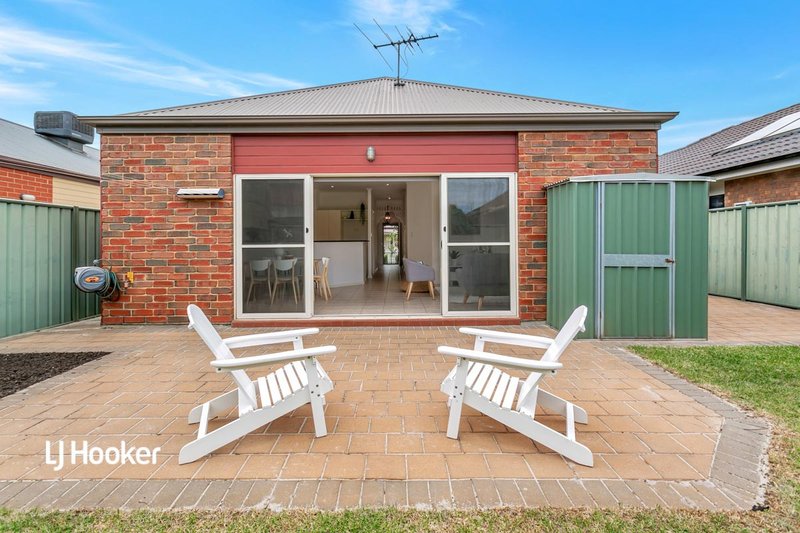 Photo - 18 Lord Howe Crescent, Mawson Lakes SA 5095 - Image 15