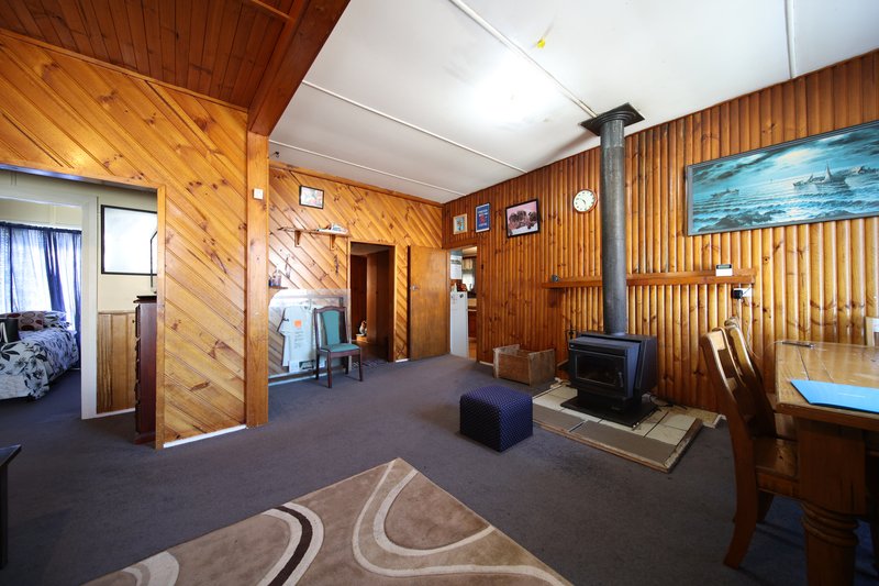 Photo - 18 Lovett Street, Queenstown TAS 7467 - Image 4