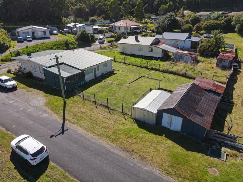 Photo - 18 Lovett Street, Queenstown TAS 7467 - Image 25