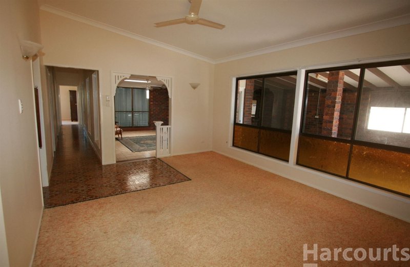 Photo - 18 Lowry St , Woorim QLD 4507 - Image 4