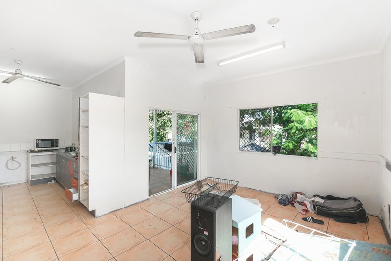 Photo - 18 Lumley Street, Parramatta Park QLD 4870 - Image 5