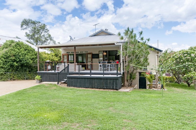 Photo - 18 Lusitania Street, Newtown QLD 4305 - Image 18