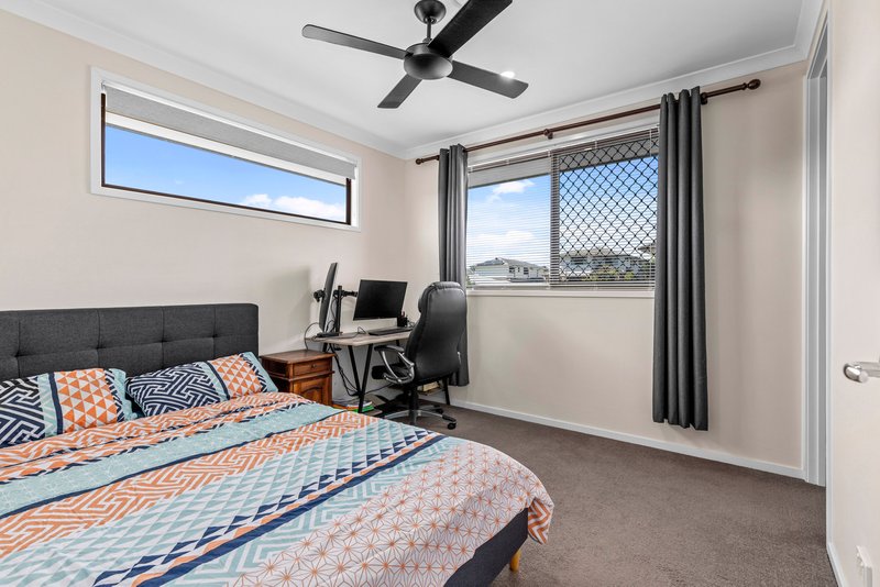 Photo - 18 Mac Street, Bridgeman Downs QLD 4035 - Image 14