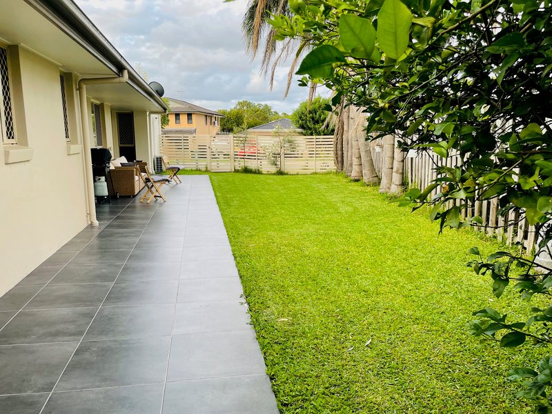 Photo - 18 Macaranga Crescent, Carseldine QLD 4034 - Image 13