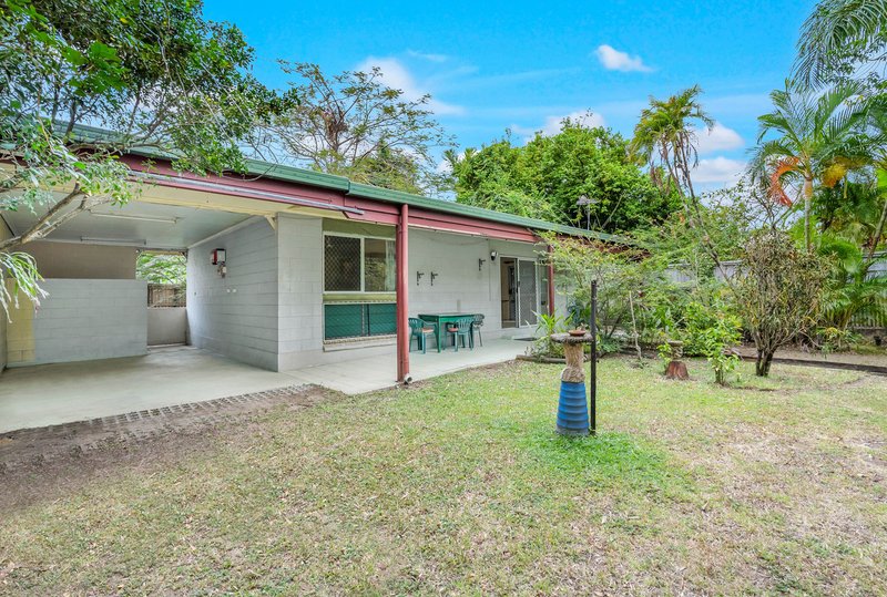 18 Macilwraith Street, Manoora QLD 4870