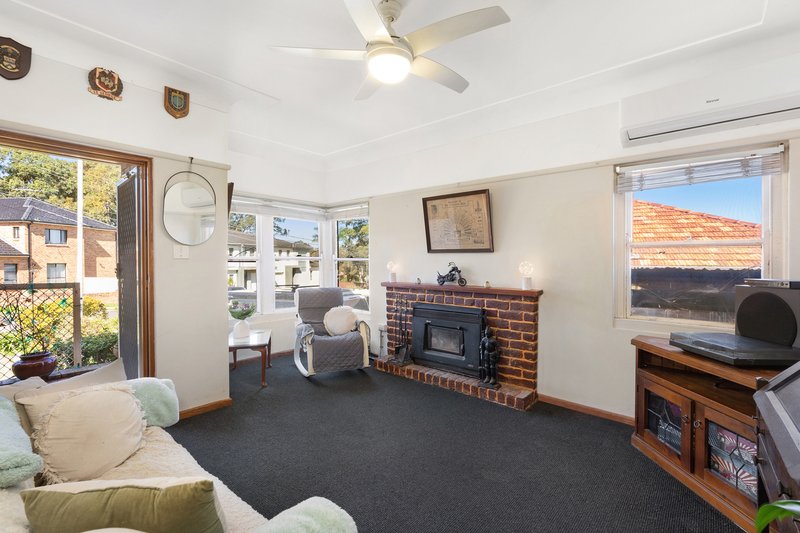 Photo - 18 Macpherson Street, Hurstville NSW 2220 - Image 3