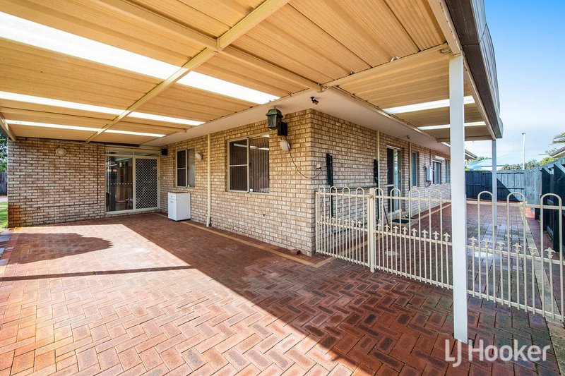 Photo - 18 Macquarie Drive, Coodanup WA 6210 - Image 17