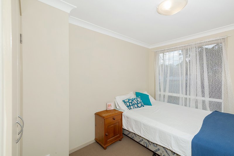 Photo - 18 Macquarie Road, Fennell Bay NSW 2283 - Image 13