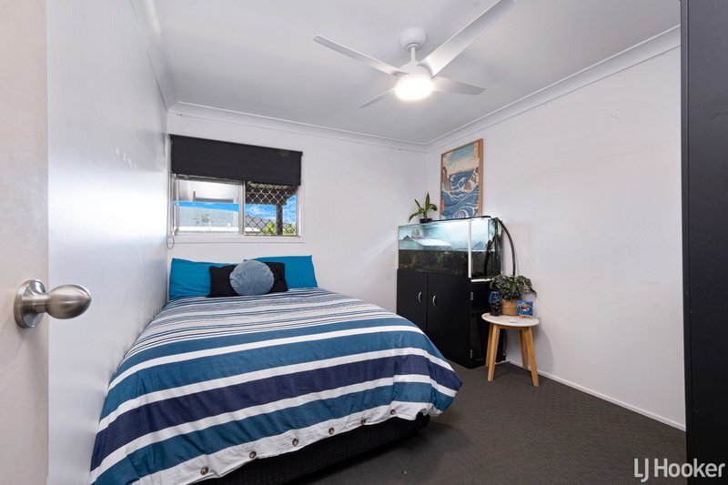 Photo - 18 Madge Street, Norman Gardens QLD 4701 - Image 16