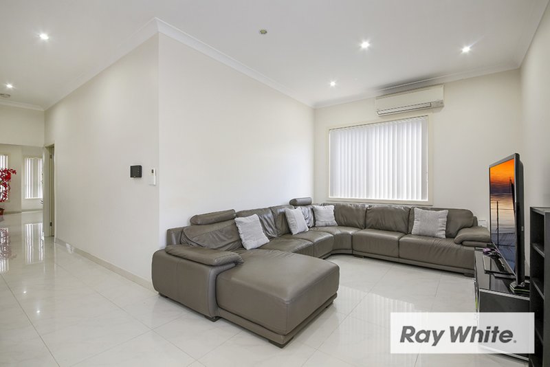 Photo - 18 Magnolia Ave , Lidcombe NSW 2141 - Image 3