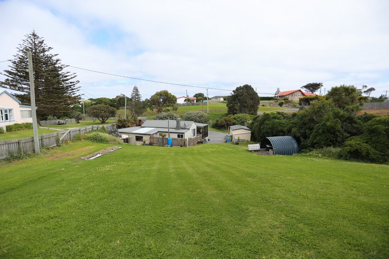 Photo - 18 Main Street, Currie TAS 7256 - Image 33