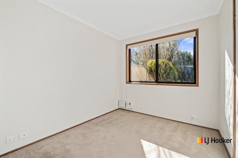 Photo - 18 Mainwaring Rich Circuit, Palmerston ACT 2913 - Image 7