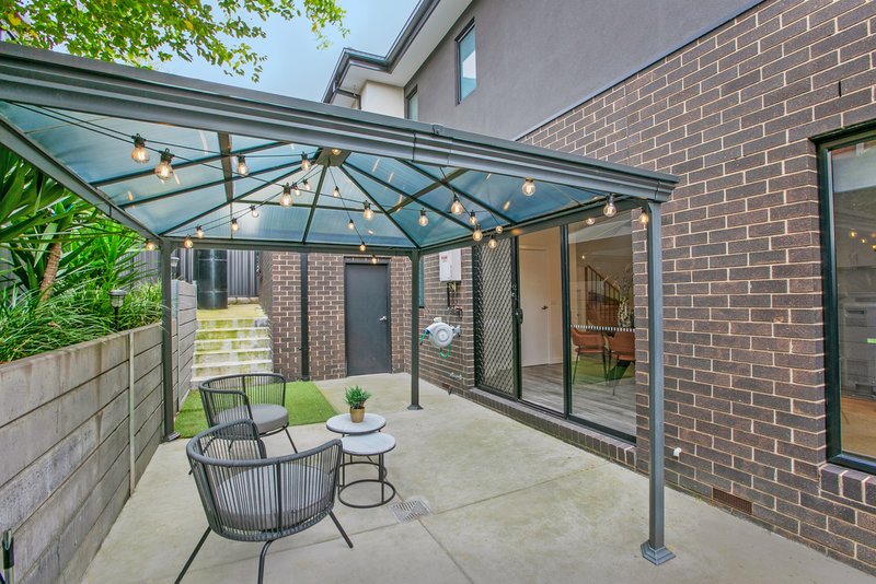 Photo - 1/8 Mais Street, Reservoir VIC 3073 - Image 13