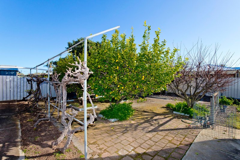 Photo - 18 Malcolm Street, Flinders Park SA 5025 - Image 16