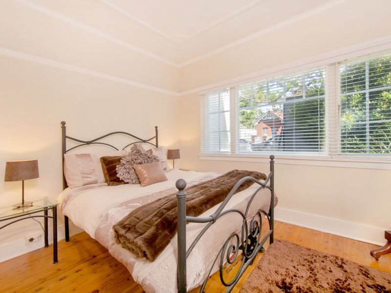 Photo - 1/8 Malvern Avenue, Manly NSW 2095 - Image 3