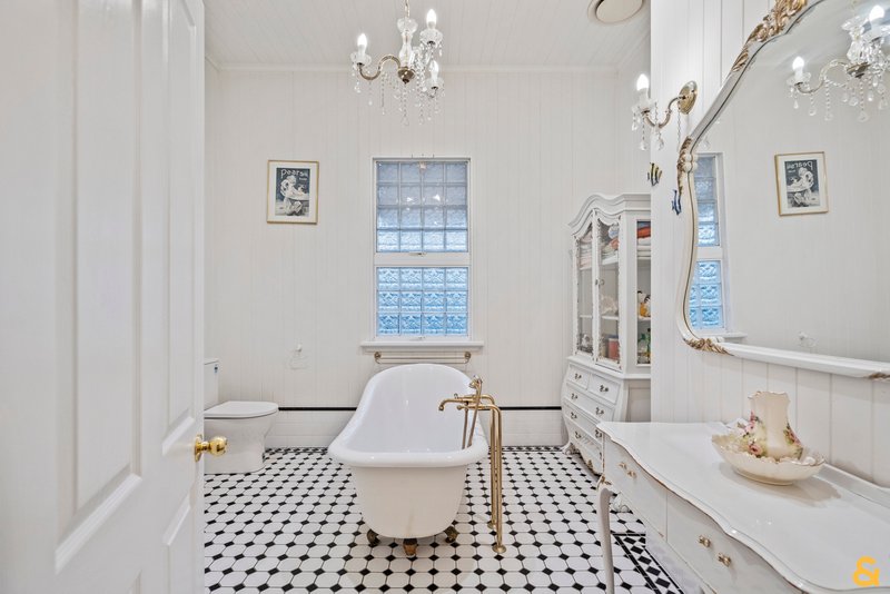 Photo - 18 Manly Road, Manly QLD 4179 - Image 21