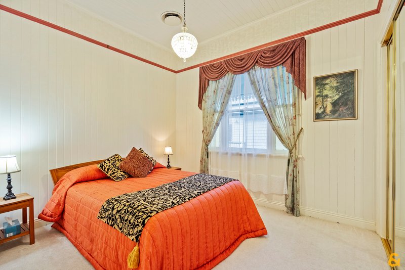 Photo - 18 Manly Road, Manly QLD 4179 - Image 23