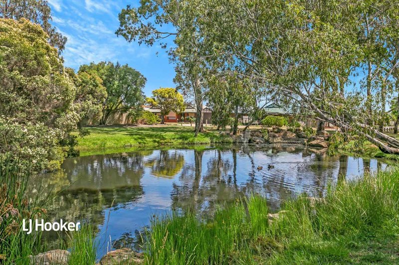 Photo - 18 Manning Crescent, Pooraka SA 5095 - Image 18