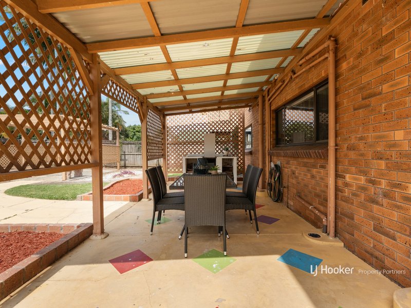 Photo - 18 Mapleleaf Street, Eight Mile Plains QLD 4113 - Image 20