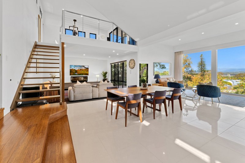 Photo - 18 Maralinga Drive, Ashmore QLD 4214 - Image 6